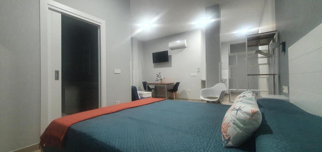 Apartamentos Las Trece Llaves Jacuzzi Bajo Reserva เมรีดา ภายนอก รูปภาพ