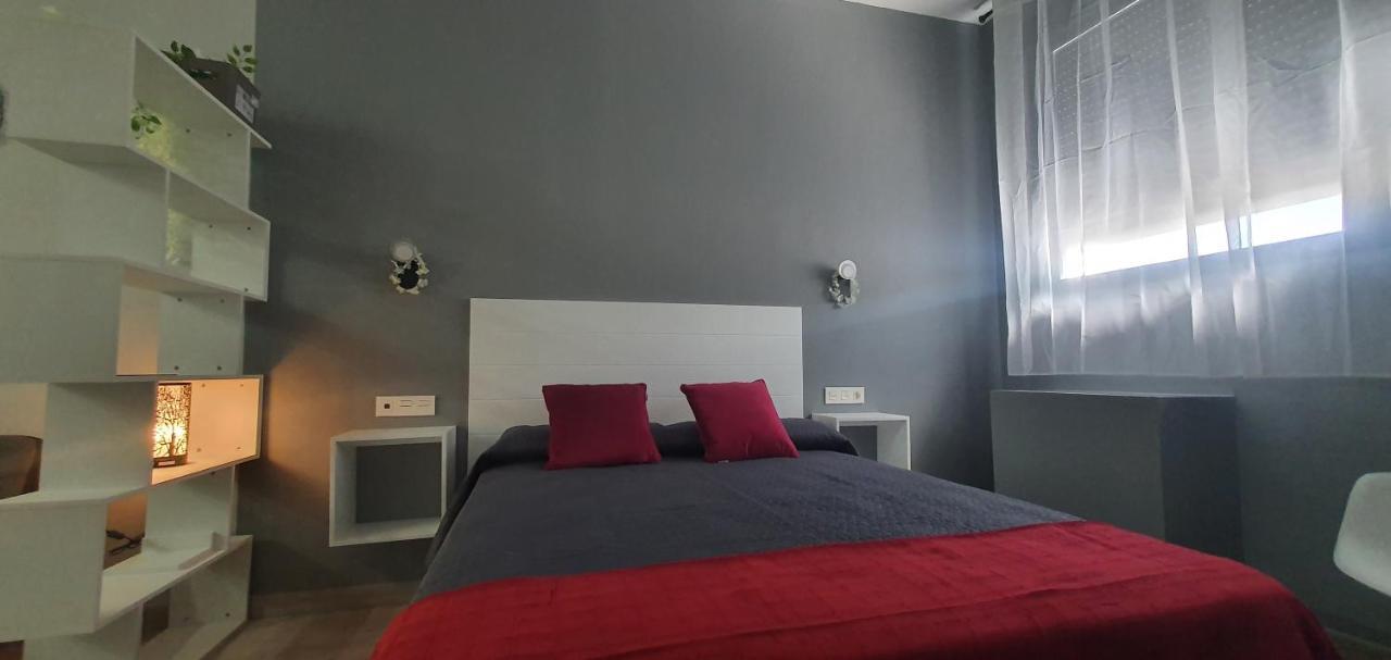 Apartamentos Las Trece Llaves Jacuzzi Bajo Reserva เมรีดา ภายนอก รูปภาพ