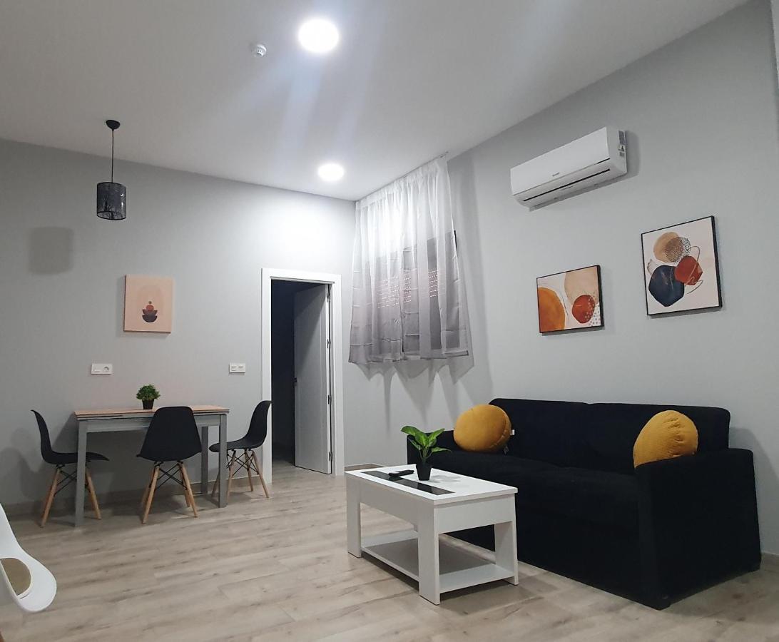 Apartamentos Las Trece Llaves Jacuzzi Bajo Reserva เมรีดา ภายนอก รูปภาพ