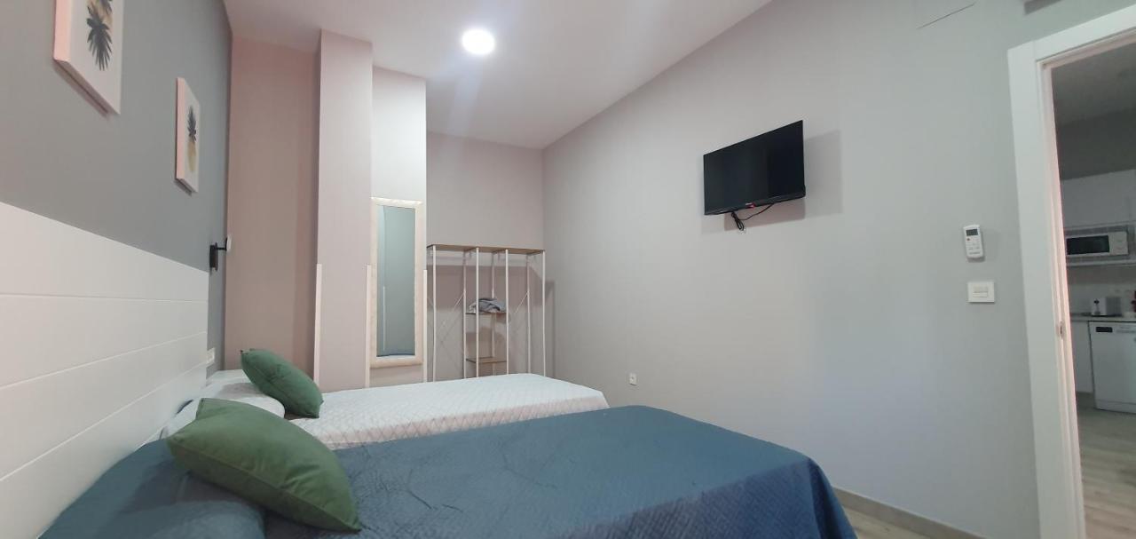 Apartamentos Las Trece Llaves Jacuzzi Bajo Reserva เมรีดา ภายนอก รูปภาพ
